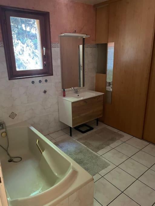 Les Charmettes Villa Saint-Chef Bagian luar foto